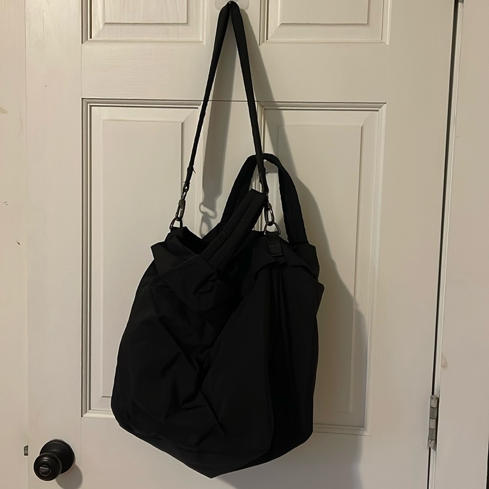 Black Nylon bag with removable strap